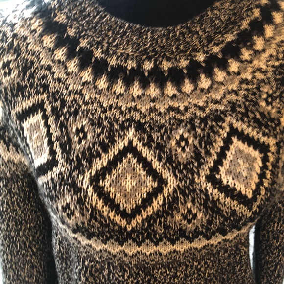 Old Navy fair isle sweater (S) - Picture 2 of 6